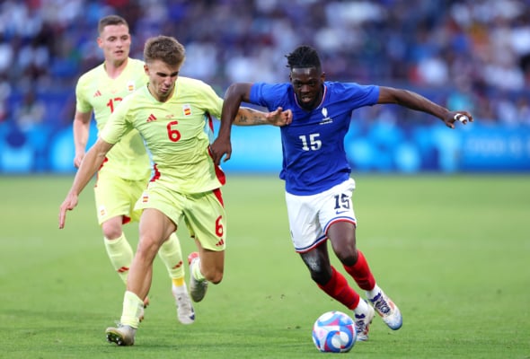 皇马连续三轮平局遇危机！西甲第19轮提前上演，白衣军团能否止住颓势？